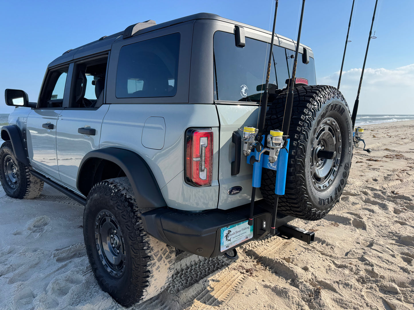 fishing rod holder for jeep TJ / YJ 2 Chair & Rack (FR-4) Combo 255/75R17 / Stock Spare tire Carrier / Soft Top not your gear StowAway Hitch Mount Rod Rack: