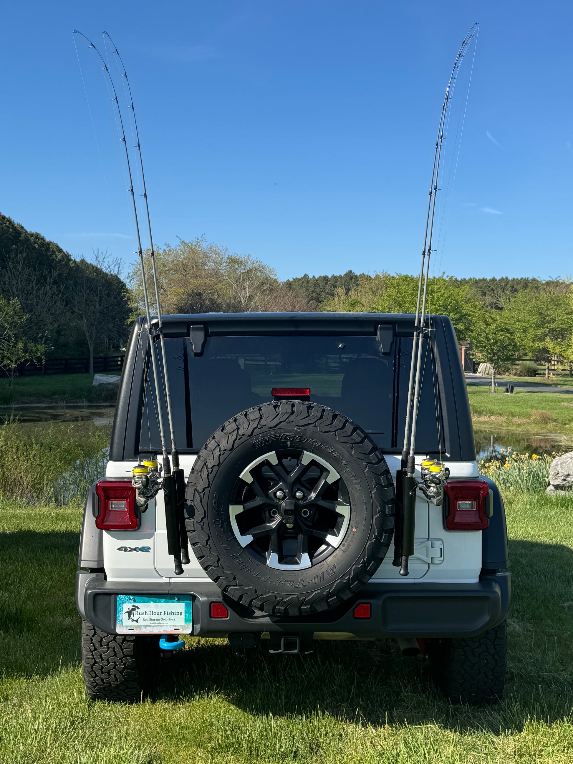 jeep liberty fishing rod holder Spare Tire Fishing Rod Rack for Bronco & Jeep – Rush Hour Fishing